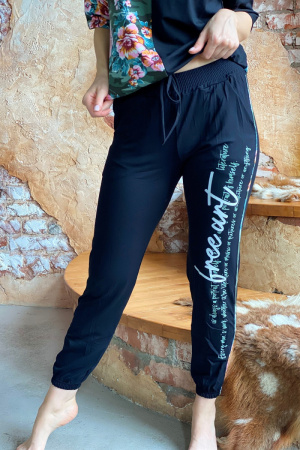 52bdfcc3-45c6-4bdb-a821-89430663dbf5